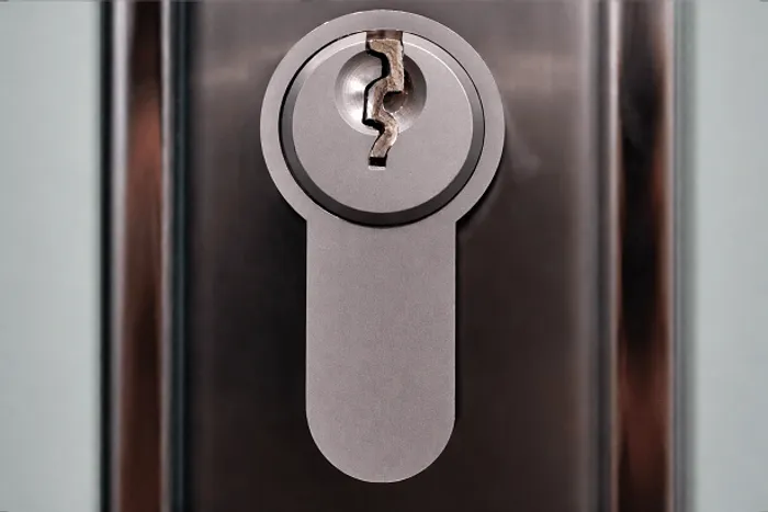 Broken Key Removal in Canterbury